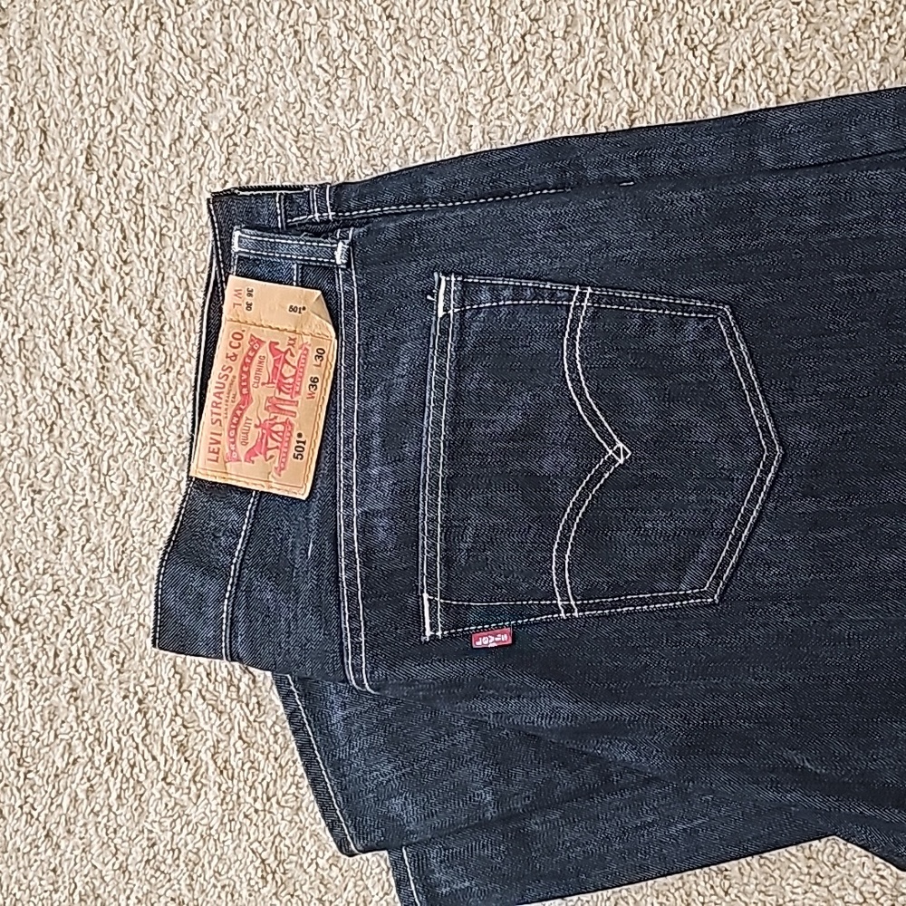 501 Levi Jean's - Picture 2 of 2